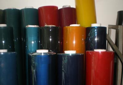 廠家直銷0.3MM厚進口彩色PVC透明膜 特性、應(yīng)用與選購指南